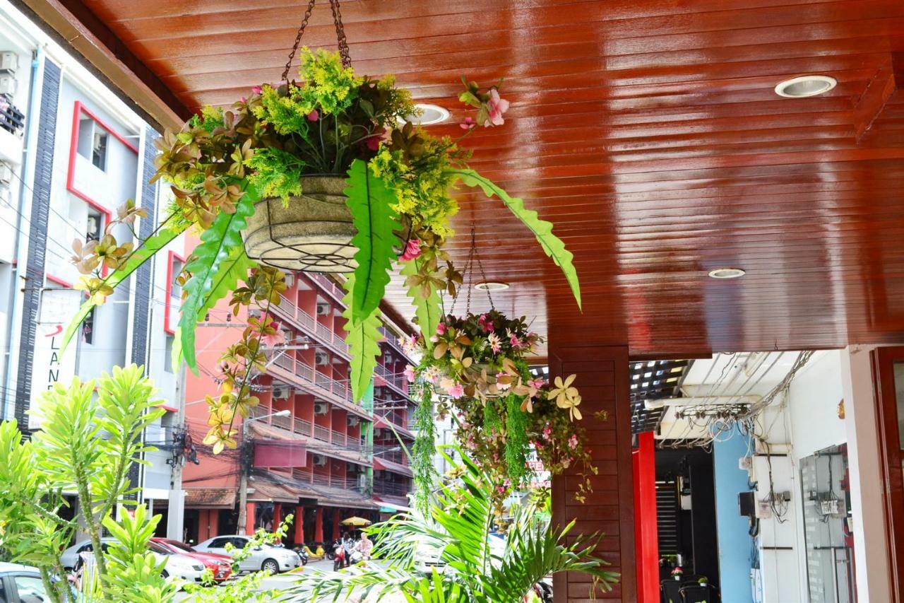 New Life Phuket Classic Patong Exteriör bild