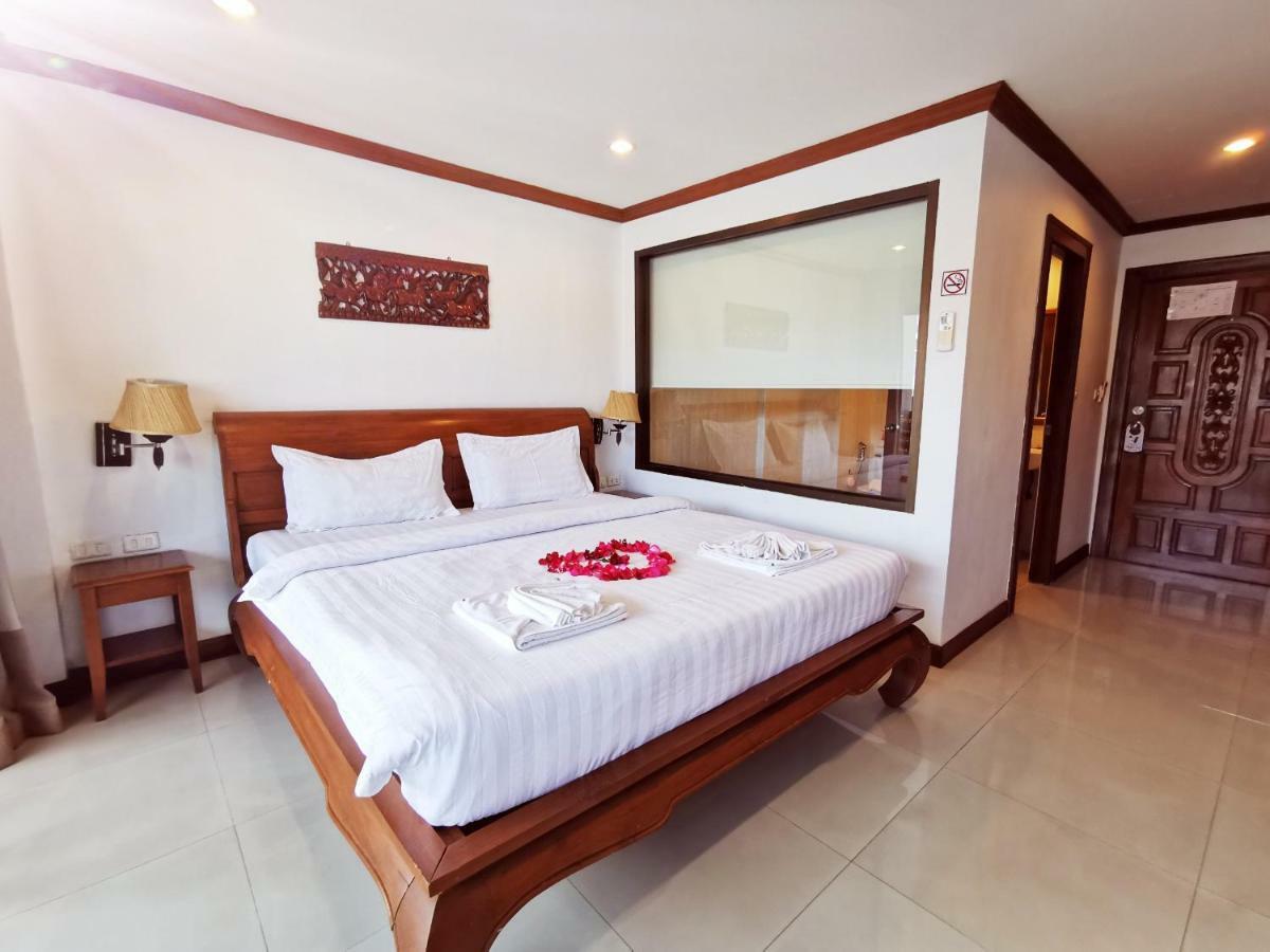 New Life Phuket Classic Patong Exteriör bild